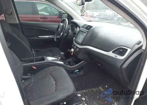 2019 Dodge Journey Se из США, поврежденный, VIN 3C4PDCBB2KT863519